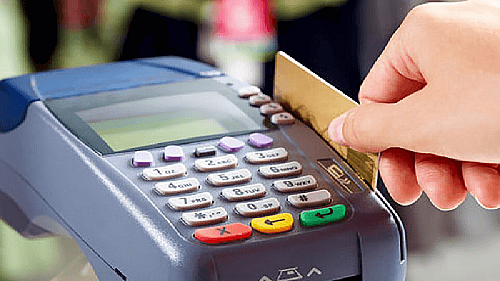تغییر زمین بازی در رقابت بانکی / خصوصی‌ها سهم بیشتری از دروازه دیجیتال گرفتند